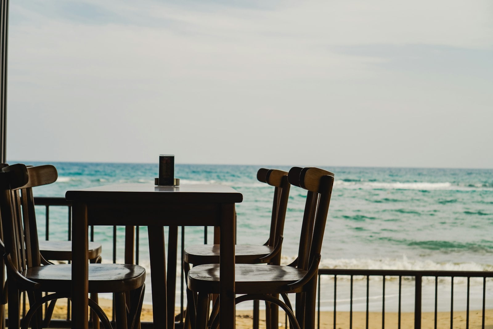 A table above the water in La Jolla