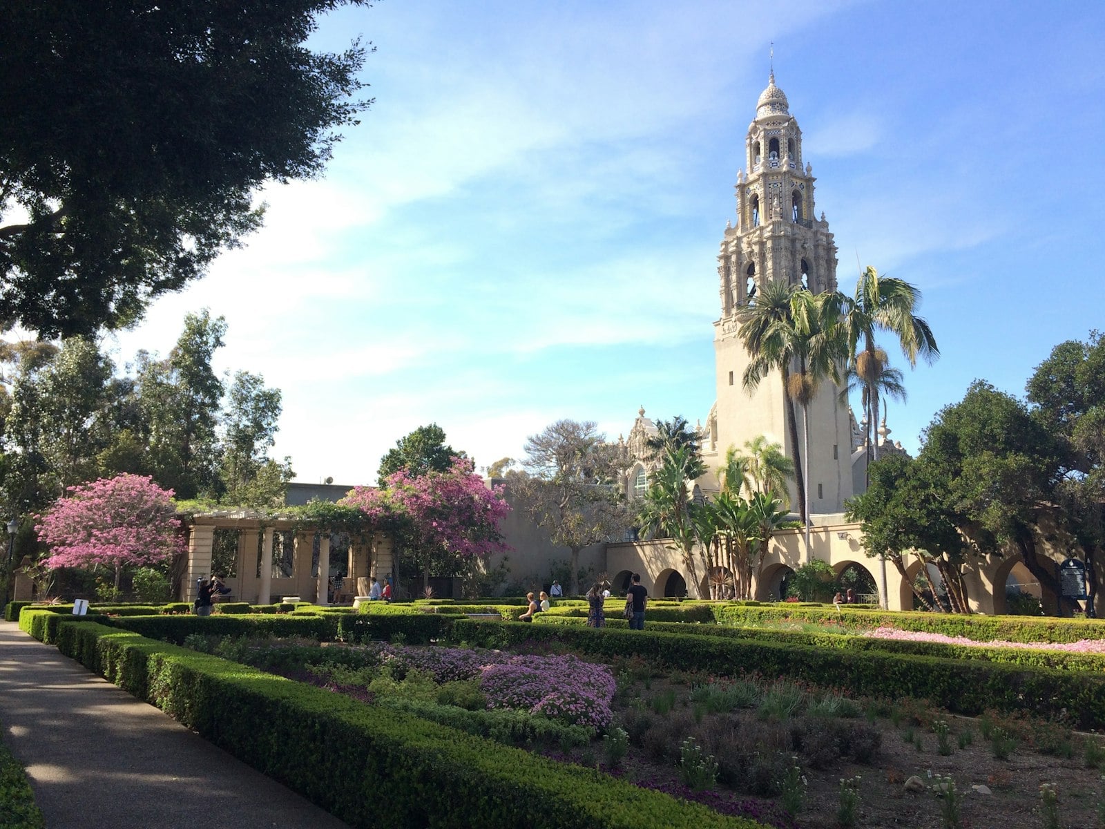 The gardens and colonnade of Balboa Park